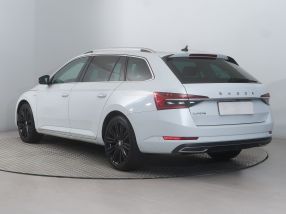 Skoda Superb - 2023