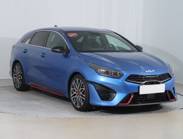 Kia ProCeed 2023