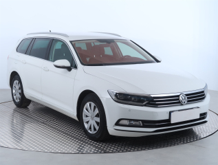 Volkswagen Passat, 2015