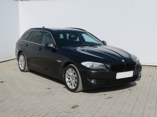 BMW 5, 2013