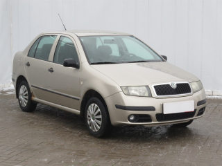 Škoda Fabia, 2004