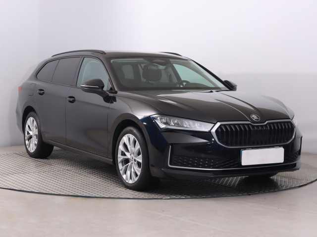 Škoda Superb 2024