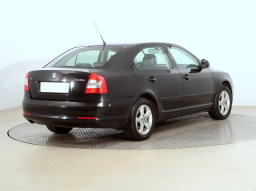 Škoda Octavia 2010