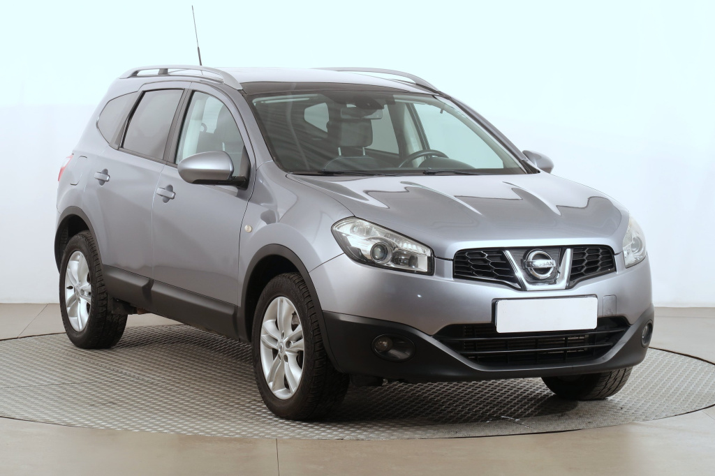 Nissan Qashqai+2