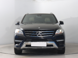 Mercedes-Benz ML 2011