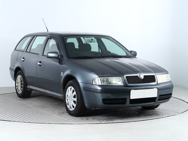 Škoda Octavia 2003