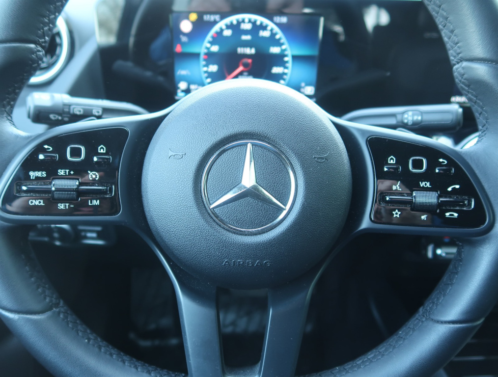 Mercedes-Benz B