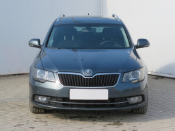 Škoda Superb 2015