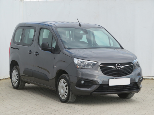 Opel Combo 2023