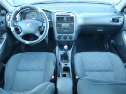 Toyota Avensis 2001