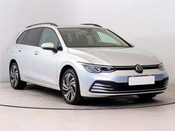 Volkswagen Golf, 2022