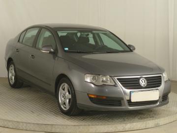 Volkswagen Passat, 2009