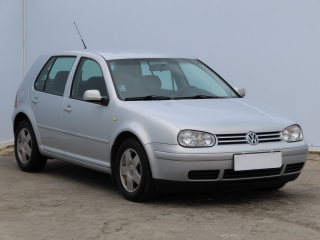 Volkswagen Golf, 2002
