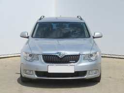 Škoda Superb 2011