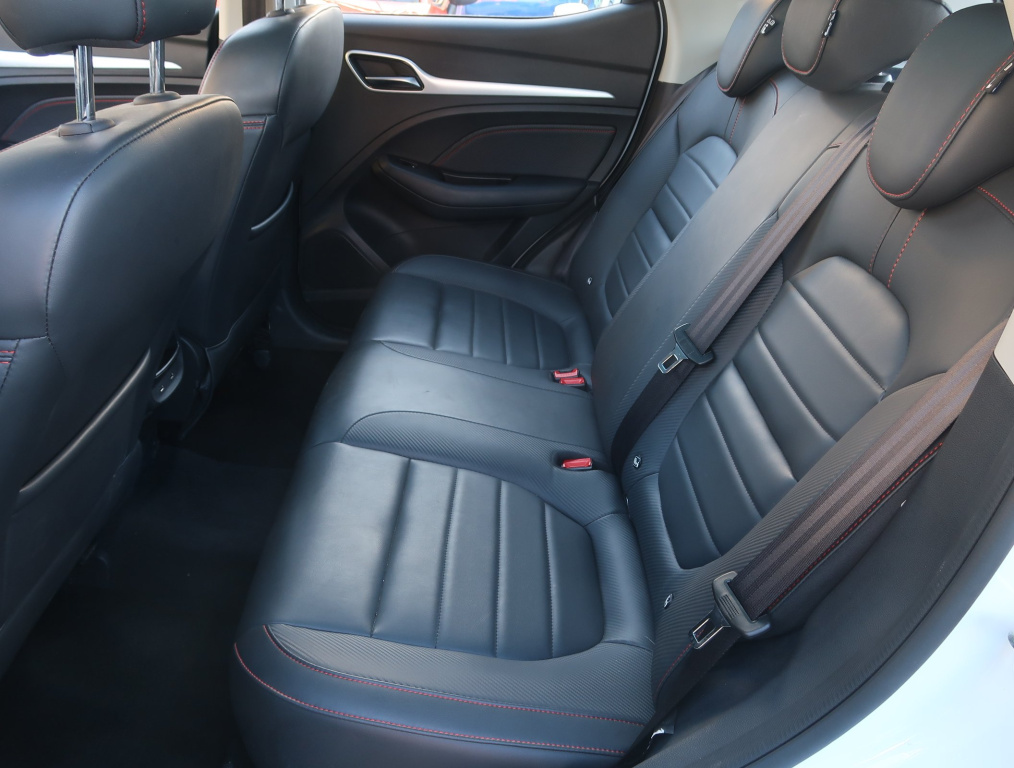 MG ZS SUV