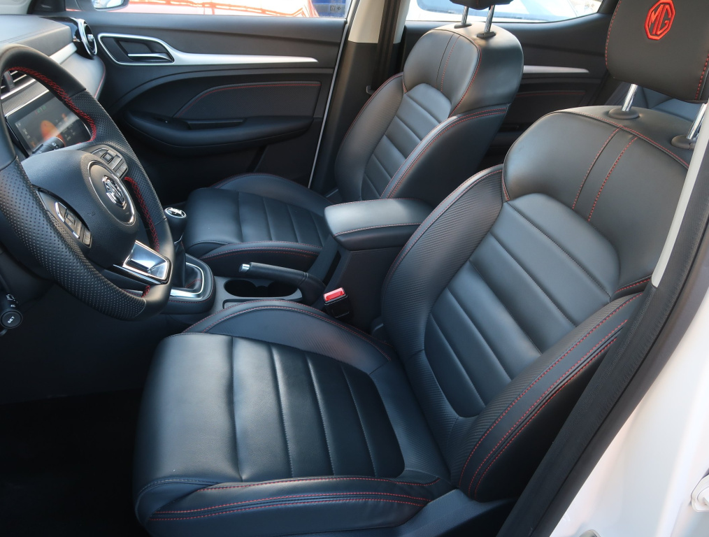 MG ZS SUV