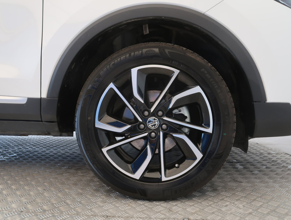 MG ZS SUV