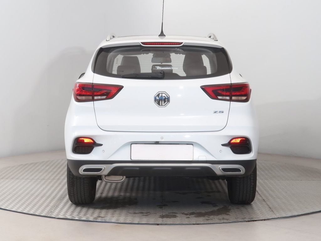 MG ZS SUV