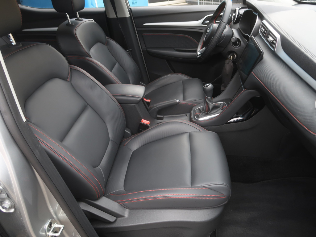 MG ZS SUV