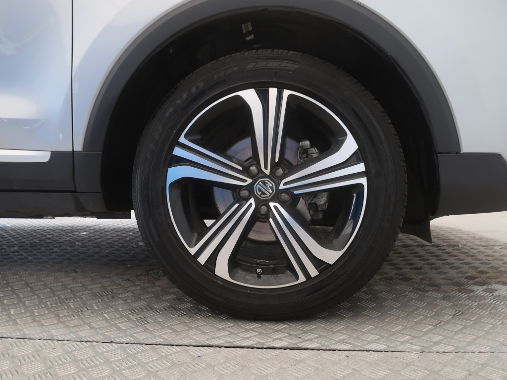 MG ZS SUV