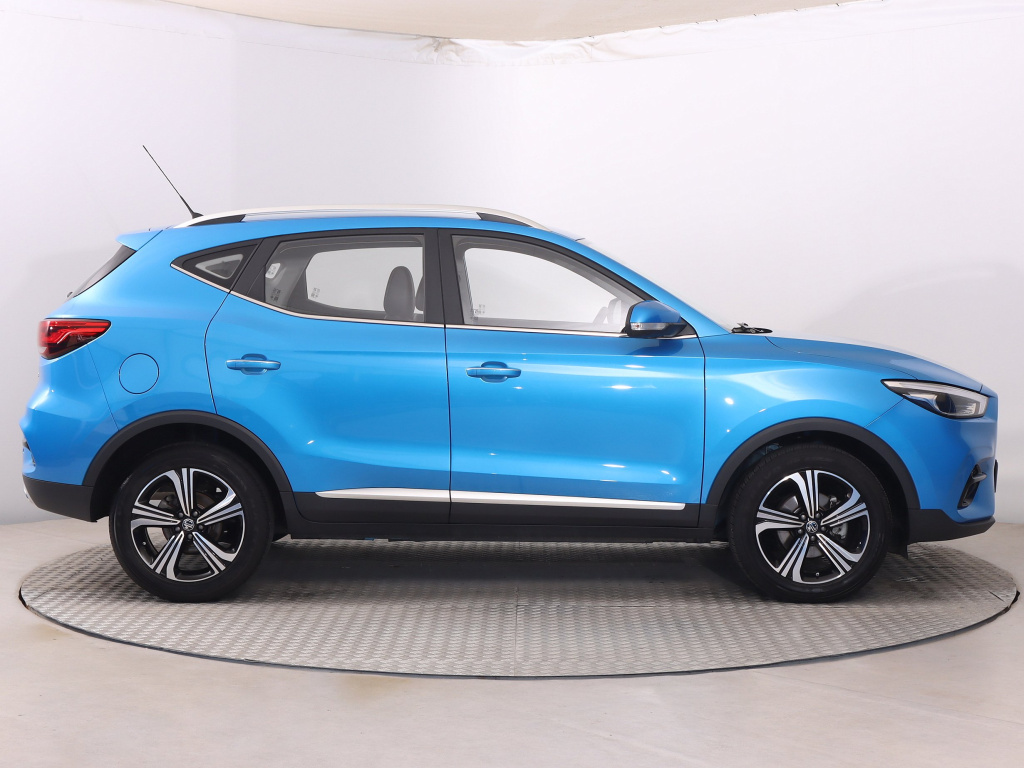 MG ZS SUV