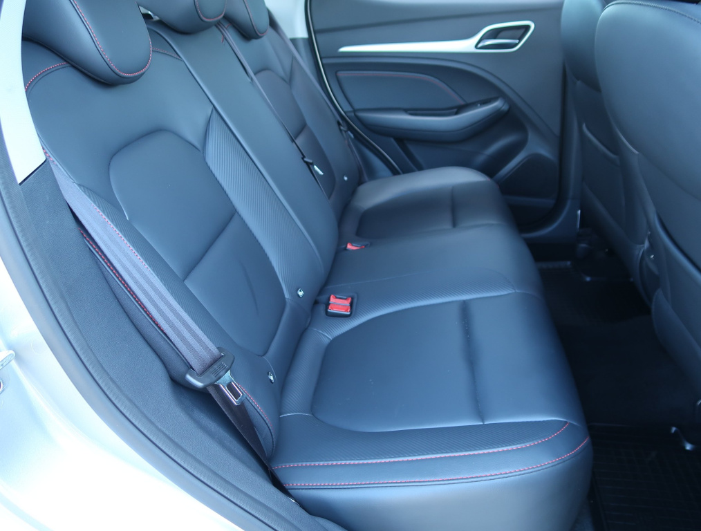 MG ZS SUV