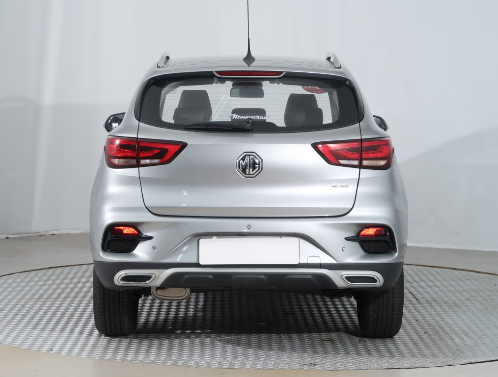 MG ZS SUV