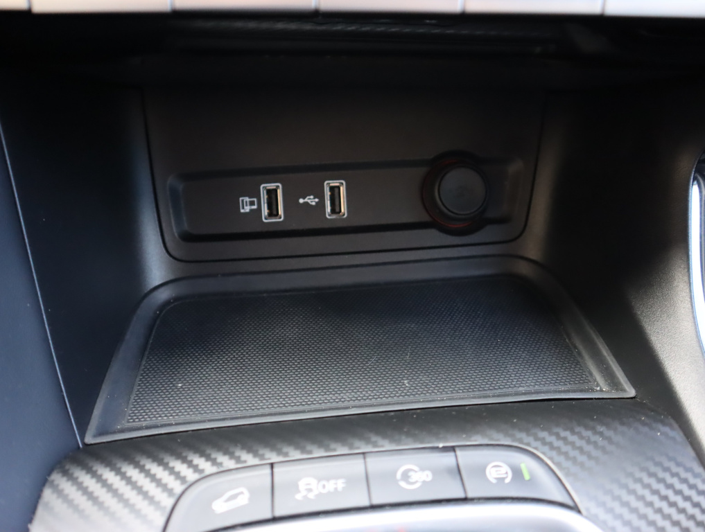 MG ZS SUV