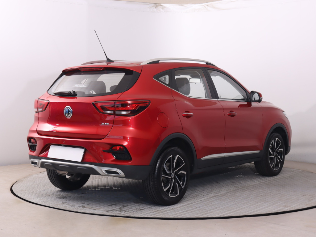 MG ZS SUV