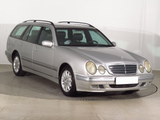 Mercedes-Benz E, 2001
