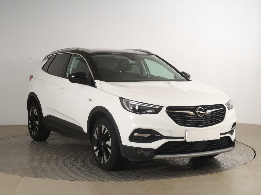 Opel Grandland, 2018, 1.2 Turbo, 96kW