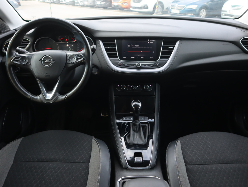 Opel Grandland, 2018