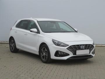 Hyundai i30, 2021