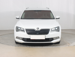 Škoda Superb 2015