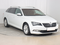 Škoda Superb 2015