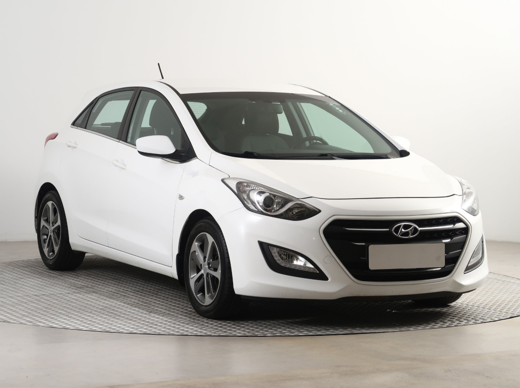 Hyundai i30, 2015, 1.6 CRDi, 81kW