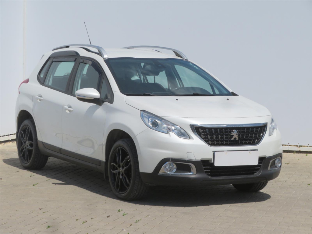 Peugeot 2008, 2016, 1.2 PureTech, 81kW