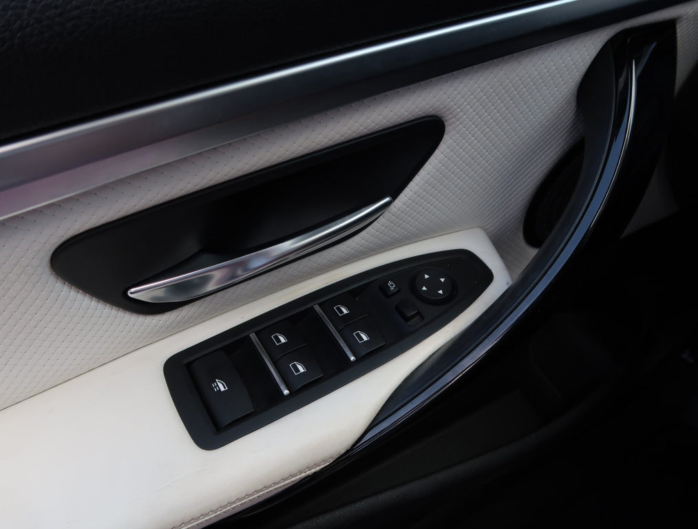 BMW 4