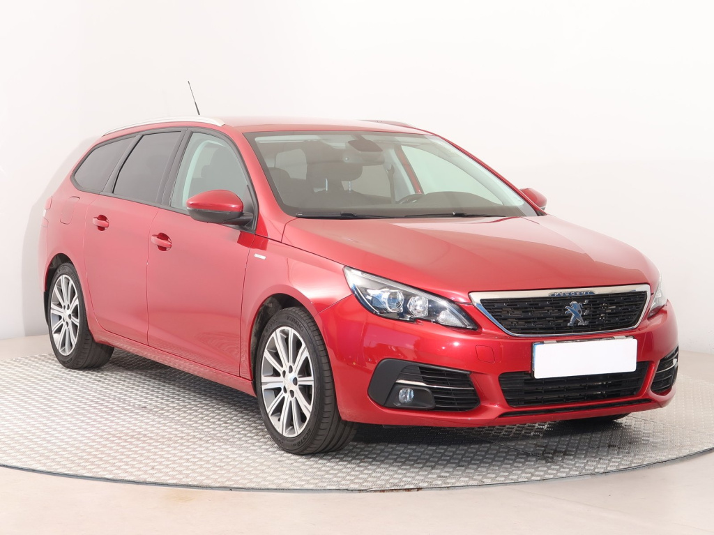 Peugeot 308, 2019, 1.2 PureTech, 81kW