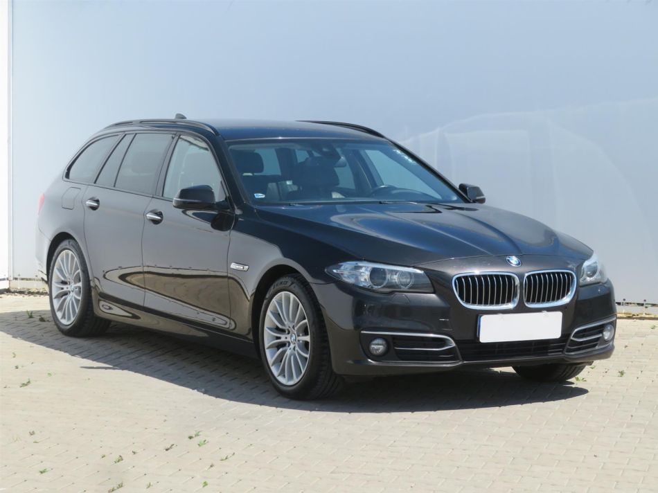 BMW 5 - 2016