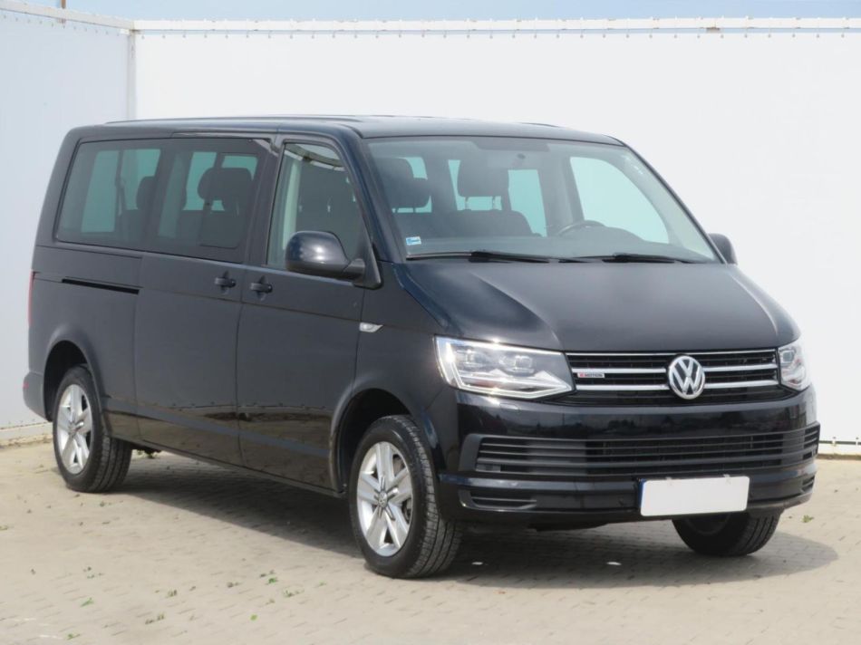 Volkswagen Caravelle - 2017