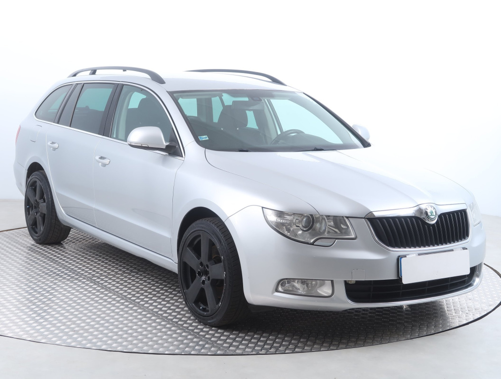 Škoda Superb, 2012, 2.0 TDI, 103kW