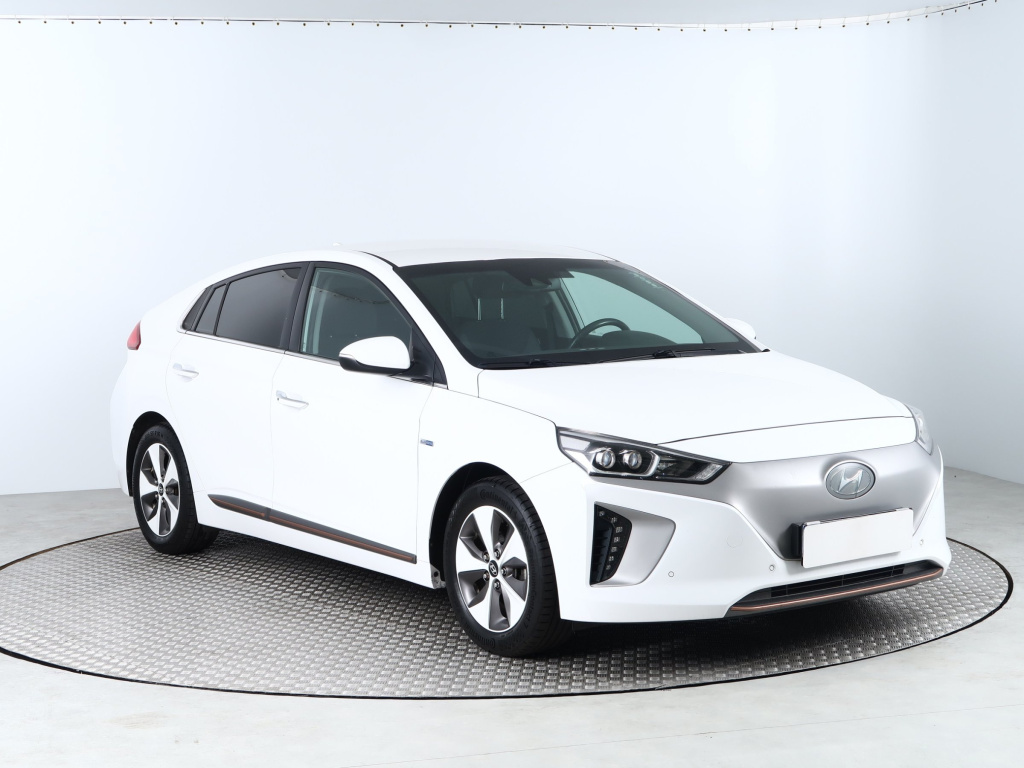 Hyundai Ioniq Electric 28 kWh, 2017, Electric 28 kWh, 88kW