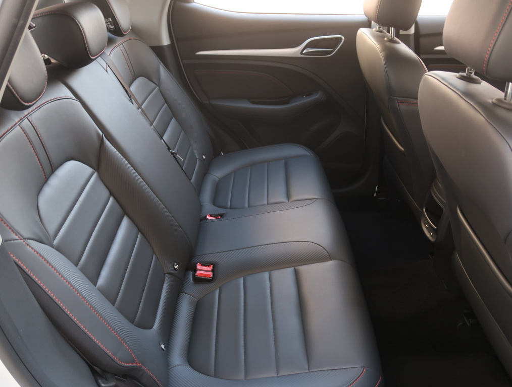 MG ZS SUV