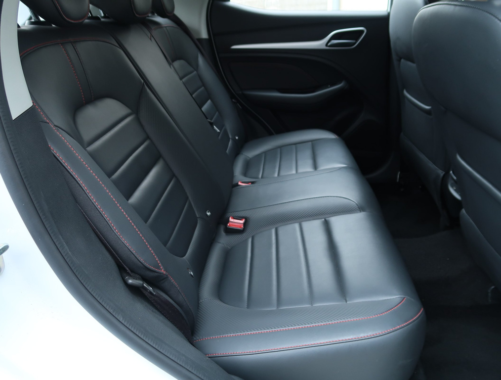 MG ZS SUV