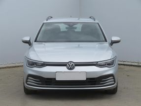 Volkswagen Golf - 2023