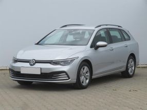 Volkswagen Golf - 2023