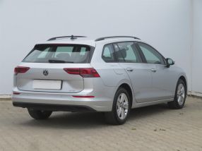 Volkswagen Golf - 2023