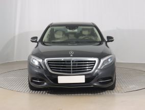 Mercedes-Benz S - 2015