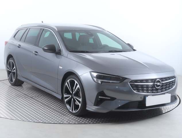 Opel Insignia 2021